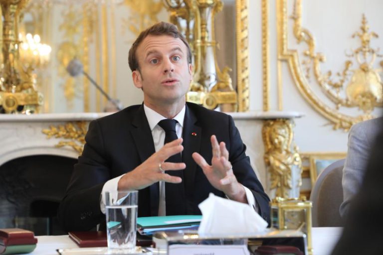 PR FRANCÊS PEDE AOS BRITÂNICOS RÁPIDA CLARIFICAÇÃO SOBRE A SAÍDA DA UE