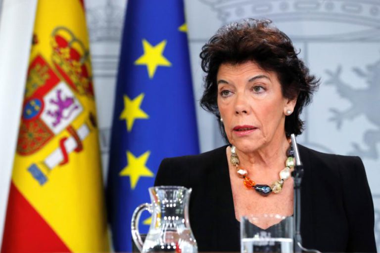 ESPANHA ANTECIPA PERÍODO DE DIFICULDADES E SAÍDA DURA APÓS DEMISSÃO DE MAY