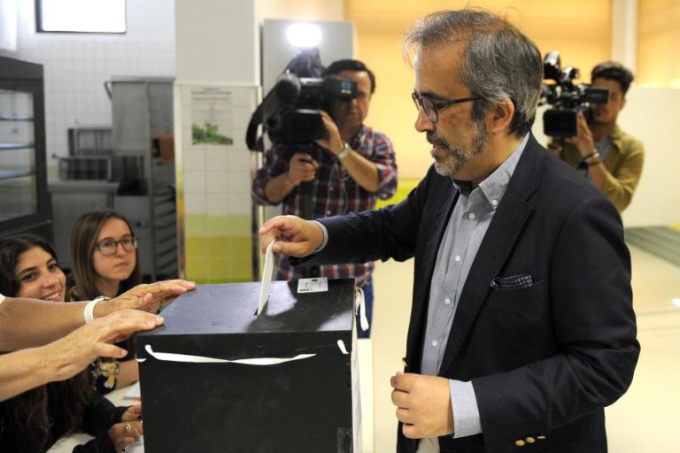 RANGEL APELA AO VOTO EM ELEIÇÕES “DECISIVAS PARA O QUOTIDIANO” DE PORTUGUESES E EUROPEUS
