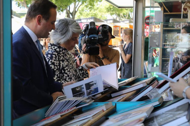 MINISTRA AFIRMA QUE LONGEVIDADE DA FEIRA DO LIVRO DE LISBOA MOSTRA ADAPTAÇÃO ÀS TRANSFORMAÇÕES