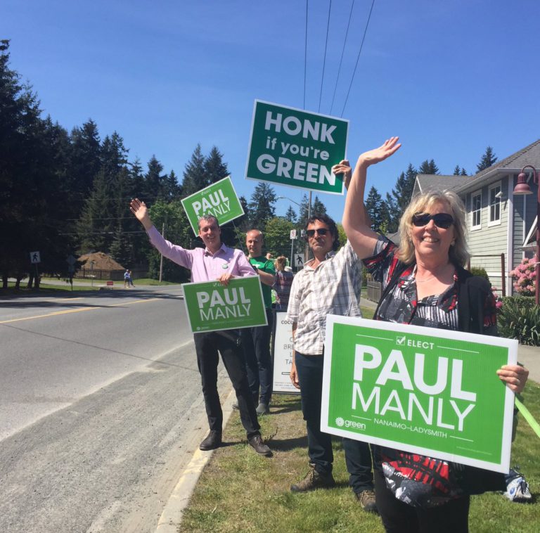 Foto: Paul Manly Twitter