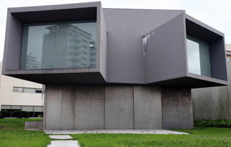 CASA DO CINEMA MANOEL DE OLIVEIRA EM SERRALVES INAUGURA NO DIA 24 DE JUNHO