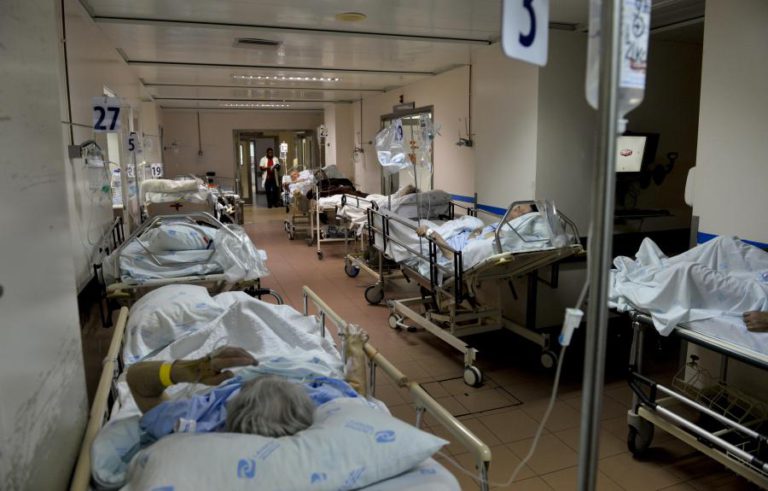 SNS CONTRATOU 2.850 PROFISSIONAIS PARA SUPRIR 35 HORAS SEMANAIS – MINISTÉRIO