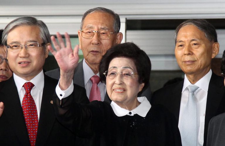 MORREU ATIVISTA E ANTIGA PRIMEIRA-DAMA DA COREIA DO SUL LEE HEE-HO