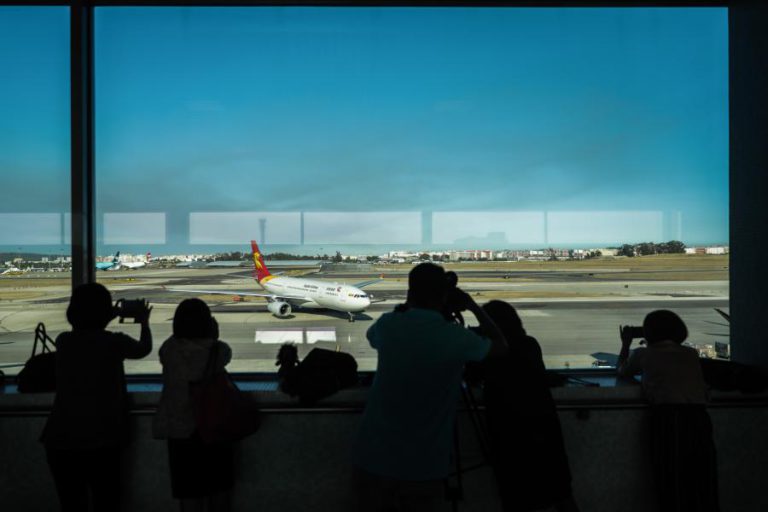 CAPITAL AIRLINES RETOMA VOO DIRETO ENTRE CHINA E PORTUGAL