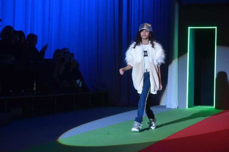 MARCAS PORTUGUESAS EM DESFILE DE MODA INFANTIL EM FLORENÇA