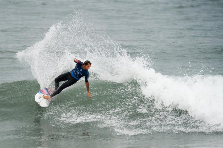 SURFISTA FREDERICO MORAIS ELIMINADO NAS MEIAS-FINAIS DO RIO PRO