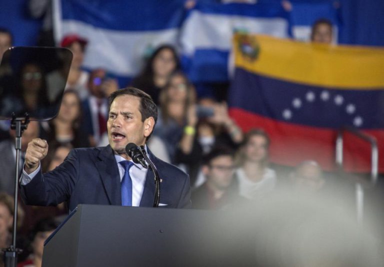 SENADOR DOS EUA APELA AO PROCURADOR-GERAL QUE INICIE UM PROCESSO JUDICIAL CONTRA MADURO