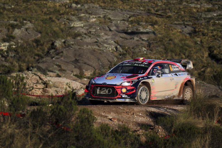 SORDO LIDERA RALI DA SARDENHA QUE JÁ PERDEU O LÍDER DO MUNDIAL