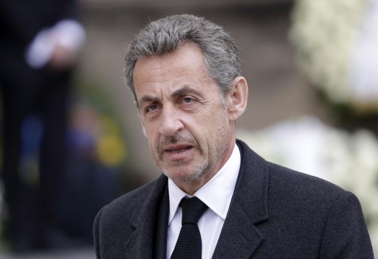 EX-PRESIDENTE FRANCÊS NICOLAS SARKOZY VAI SER JULGADO POR CORRUPÇÃO