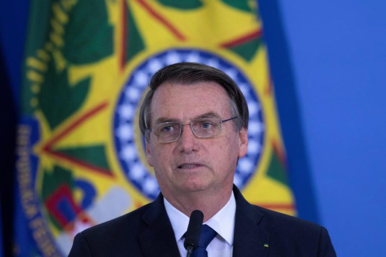 VENEZUELA: BOLSONARO DIZ QUE NICOLÁS MADURO É UMA “MARIONETA”