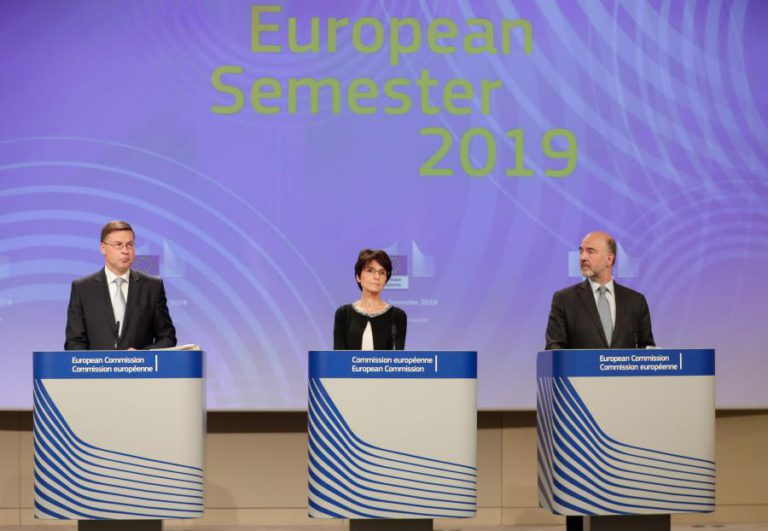 BRUXELAS RECOMENDA ABERTURA DE PROCEDIMENTO POR DÉFICE EXCESSIVO A ITÁLIA