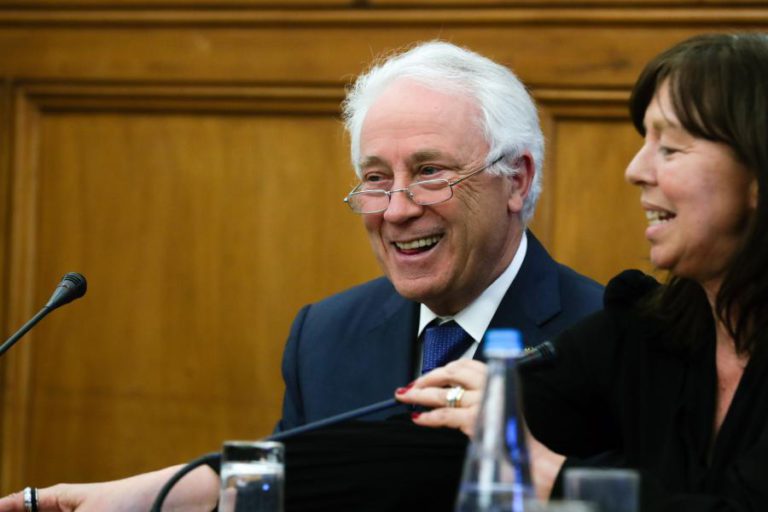 BDP “INTEIRAMENTE DISPONÍVEL” PARA FORNECER À AR INFORMAÇÃO DA LISTA DE DEVEDORES — CARLOS COSTA