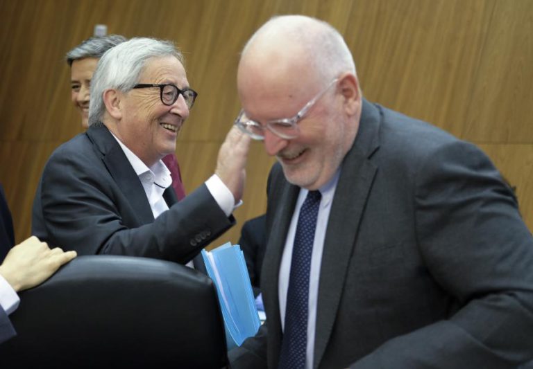 TUSK VAI PROPOR TIMMERMANS PARA A COMISSÃO, MAS HOLANDÊS PODE ENFRENTAR MINORIA DE BLOQUEIO