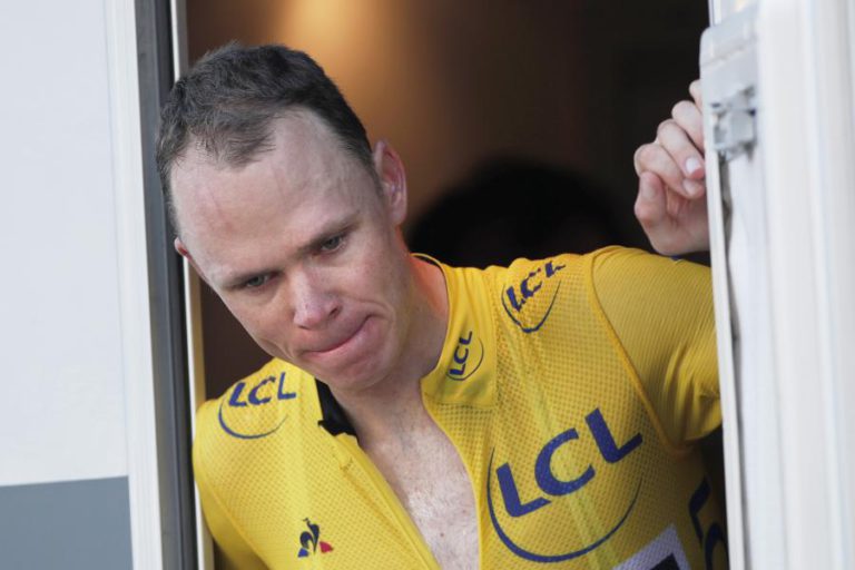 CHRIS FROOME FALHA VOLTA A FRANÇA APÓS QUEDA NO CRITÉRIO DO DAUPHINÉ