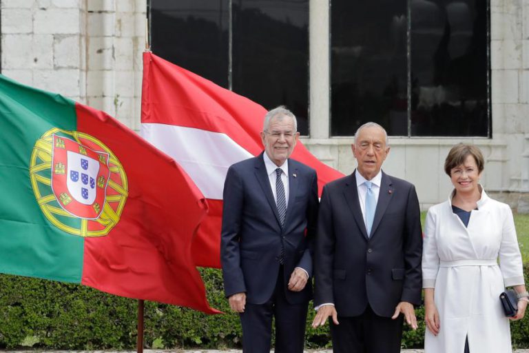 PRESIDENTES DE PORTUGAL E ÁUSTRIA UNIDOS CONTRA EXTREMISMO E ALTERAÇÕES CLIMÁTICAS