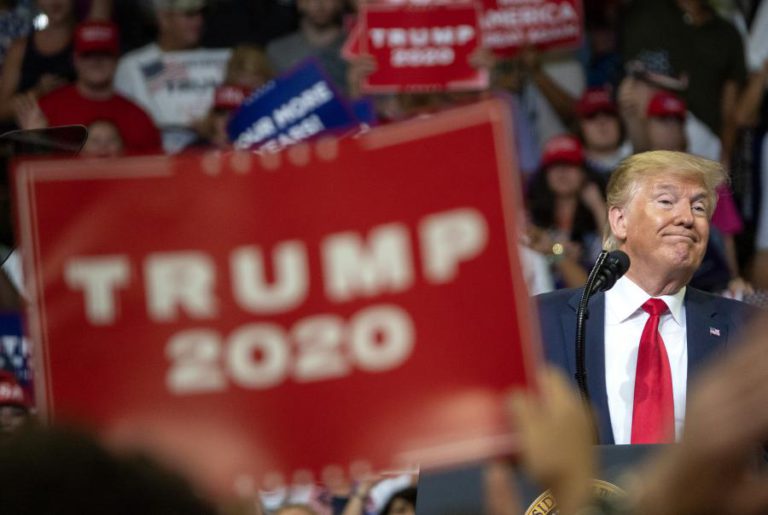 TRUMP ANUNCIA OFICIALMENTE A RECANDIDATURA À CASA BRANCA