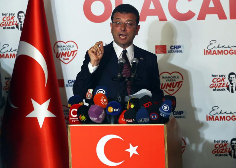 CANDIDATO DA OPOSIÇÃO REPETE VITÓRIA EM ISTAMBUL