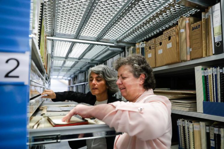 CENTRO DE DOCUMENTAÇÃO DOS PORTOS DE LISBOA, SETÚBAL E SESIMBRA INAUGURADO NO BARREIRO