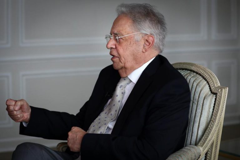 FERNANDO HENRIQUE CARDOSO PEDE REFORMA POLÍTICA URGENTE NO BRASIL