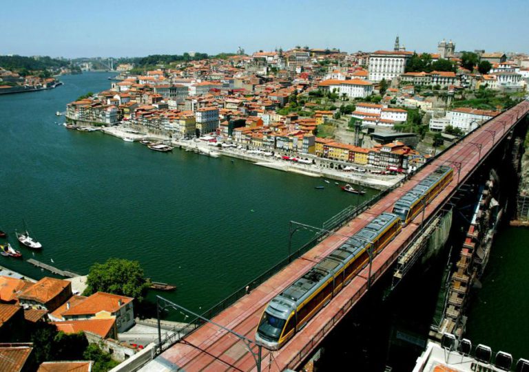 METRO SEM CIRCULAÇÃO NA PONTE LUÍS I ENTRE PORTO E GAIA A PARTIR DE 22 DE JUNHO