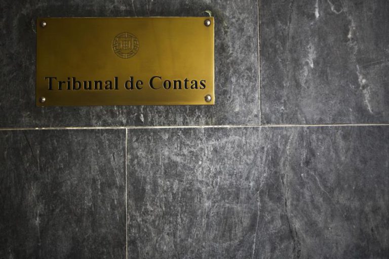 TDC DETETA PAGAMENTOS “ILEGAIS” DO SERVIÇO DE SAÚDE DA MADEIRA A EMPRESA QUE PERTENCIA AO PRESIDENTE