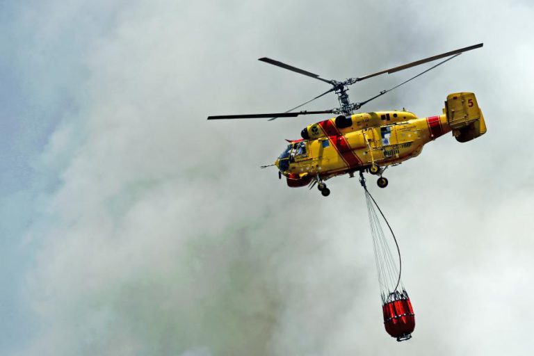 É DESEJÁVEL QUE OS HELICÓPTEROS KAMOV INTEGREM O DISPOSITIVO QUANTO ANTES — PROTEÇÃO CIVIL