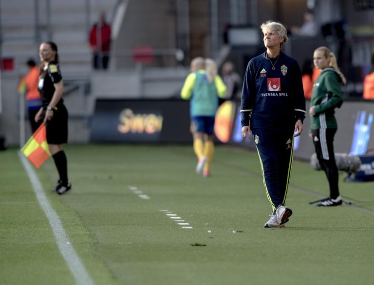 SUECA PIA SUNDHAGE É A NOVA SELECIONADORA DE FUTEBOL FEMININO DO BRASIL