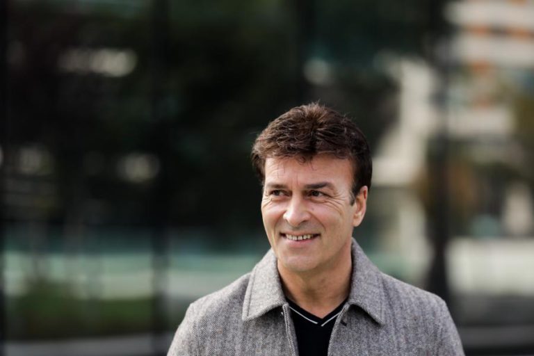 DOCUMENTÁRIO SOBRE VIDA E OBRA DE TONY CARREIRA ESTREIA-SE HOJE EM PORTUGAL