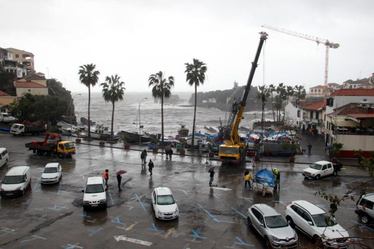 DOIS AGENTES DE VIAGENS DETIDOS NA MADEIRA POR ALEGADA BURLA NO SUBSÍDIO DE MOBILIDADE