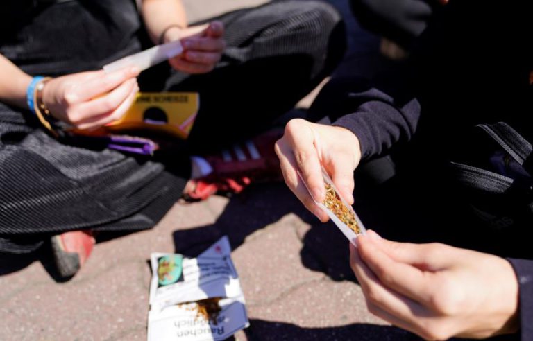 ÁLCOOL E CANÁBIS SÃO SUBSTÂNCIAS PSICÓTICAS MAIS CONSUMIDAS POR JOVENS NOS AÇORES