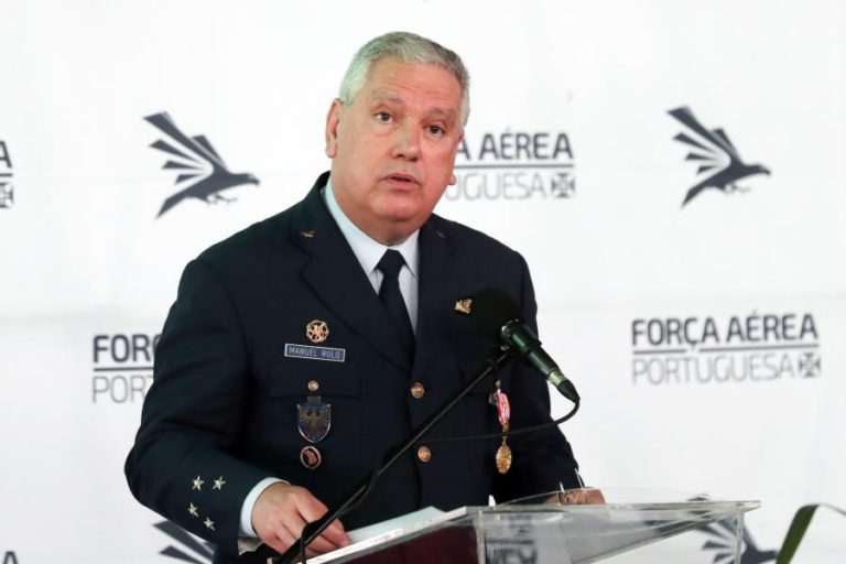 MANUEL TEIXEIRA ROLO SUBSTITUI PONCE DE LEÃO COMO PRESIDENTE DA NAV