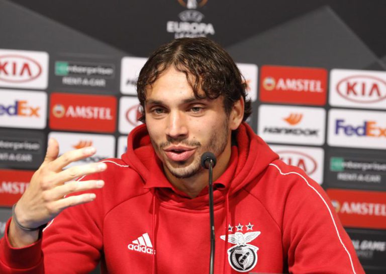 BENFICA EMPRESTA CROATA KROVINOVIC AOS INGLESES DO WEST BROMWICH