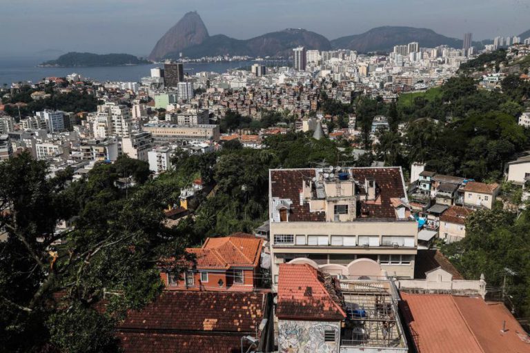 POLÍCIA PRENDE SEIS MEMBROS DA MAIOR MILÍCIA DO RIO DE JANEIRO