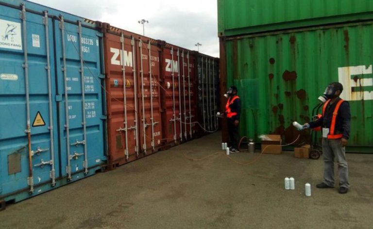 INDONÉSIA VAI DEVOLVER 49 CONTENTORES DE RESÍDUOS À EUROPA E AOS EUA