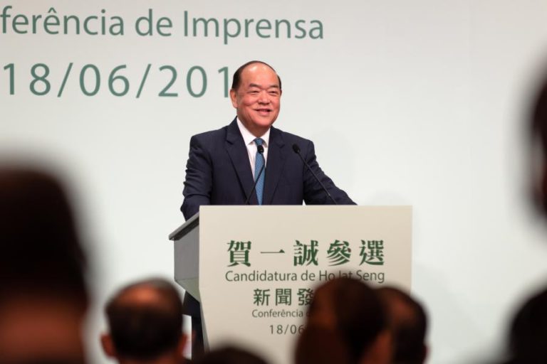 EX-PRESIDENTE DA ASSEMBLEIA LEGISLATIVA DE MACAU ACEITE COMO ÚNICO CANDIDATO À ELEIÇÃO DO CHEFE DO EXECUTIVO