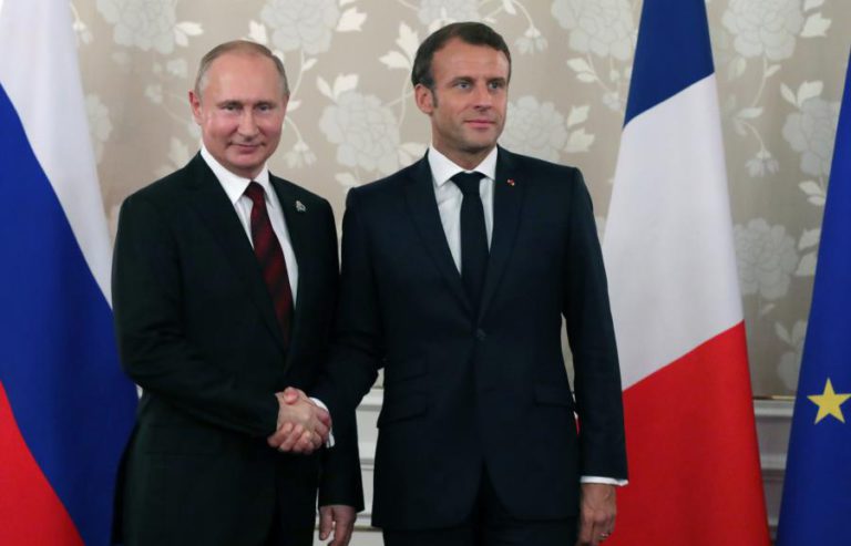 PRESIDENTE FRANCÊS RECEBE VLADIMIR PUTIN A 19 AGOSTO