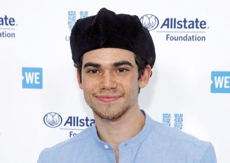 MORREU JOVEM ATOR DO DISNEY CHANNEL CAMERON BOYCE