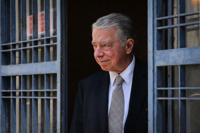 RICARDO SALGADO DIZ QUE ESCLARECEU RELAÇÕES E CONTRATO COM ZEINAL BAVA