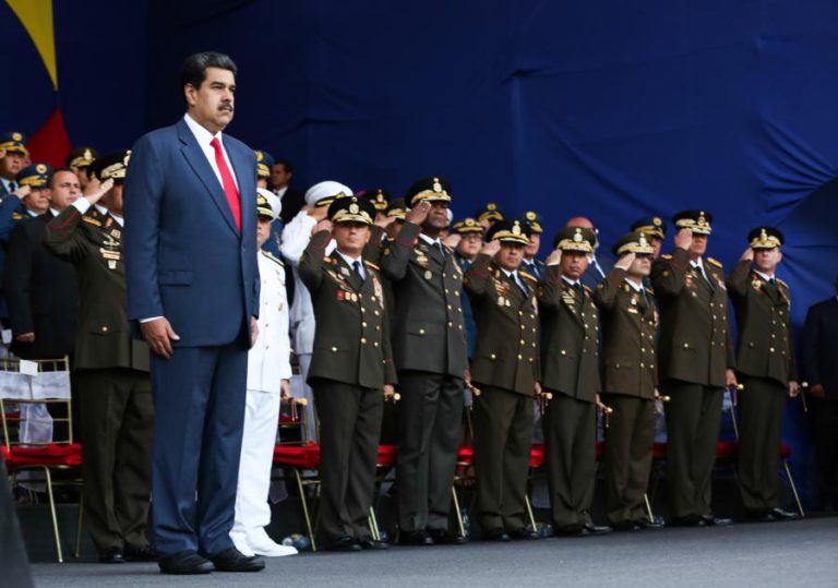NICOLÁS MADURO ACUSA EUA DE USAREM SANÇÕES PARA SE APODERAREM DO PETRÓLEO DA VENEZUELA