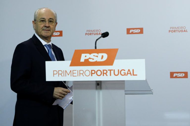 ELEIÇÕES: PSD QUER FINANCIAR HOSPITAIS DO SNS EM FUNÇÃO DE RESULTADOS E MUDAR NOME DO MINISTÉRIO