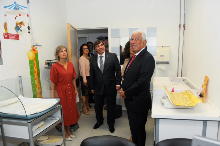“NÃO HÁ CONFRONTO” ENTRE SAÚDE E FINANÇAS SOBRE MÉDICOS EM EXCLUSIVIDADE, DIZ MARTA TEMIDO