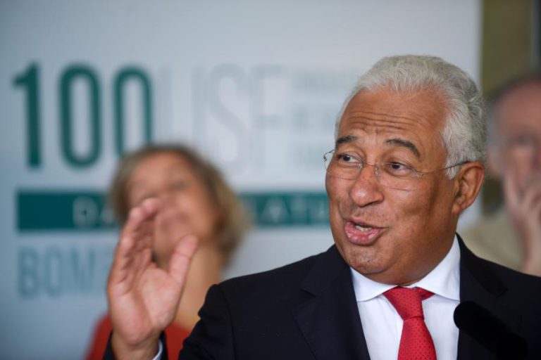 COSTA ADMITE DISCUTIR “MAIOR OU MENOR PARTICIPAÇÃO DOS PRIVADOS” NA LEI DE BASES DA SAÚDE