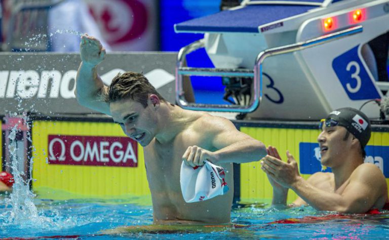 HÚNGARO KRISTOF MILAK BATE RECORDE DE PHELPS COM 10 ANOS NOS MUNDIAIS DE NATAÇÃO