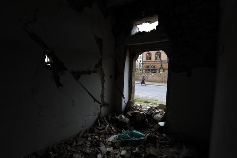 GUERRA FEZ RECUAR DESENVOLVIMENTO DO IÉMEN EM 20 ANOS