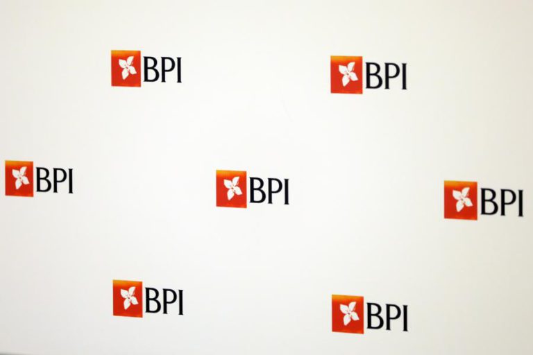 PEQUENOS ACIONISTAS DO BPI QUEREM QUE TRIBUNAL EUROPEU SE PRONUNCIE APÓS SETENÇA DESFAVORÁVEL