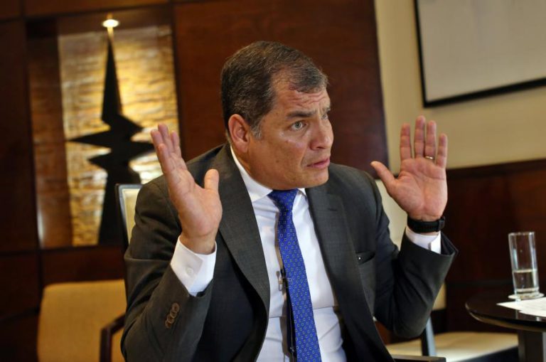 TRIBUNAL DO EQUADOR ORDENA PRISÃO PREVENTIVA DO EX-PRESIDENTE RAFAEL CORREA