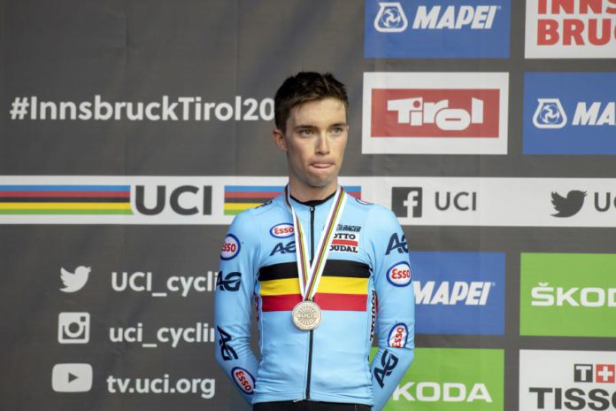 26790123.jpg