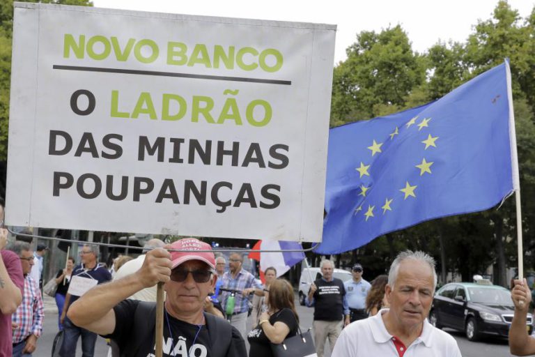 LESADOS DO BES MANIFESTAM-SE EM LISBOA CONTRA O “CONFISCO” DAS SUAS POUPANÇAS
