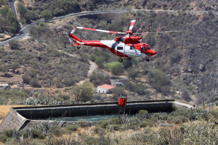 INCÊNDIO NAS ILHAS CANÁRIAS QUEIMA MAIS DE MIL HECTARES E DEIXA MIL DESLOCADOS